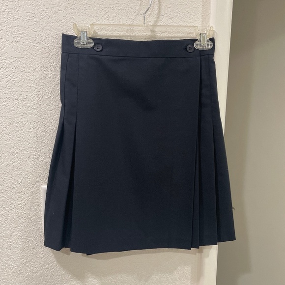 American Apparel Dresses & Skirts - American Apparel pleated skirt